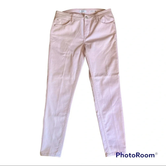 Kenzie Jeans Effortless Ankle Mid-Rise Jeans in Soft Lavender - Picture 1 of 10